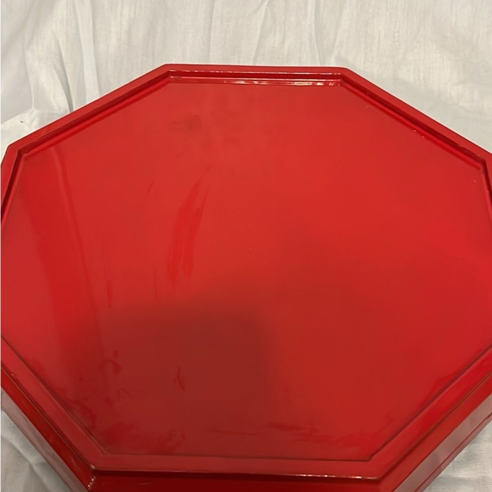 Red Octagonal Decorative Box with Bird Design - Picture 7 of 7